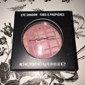 NEW MAC Cosmetics Eyeshadow- A Wish Come True